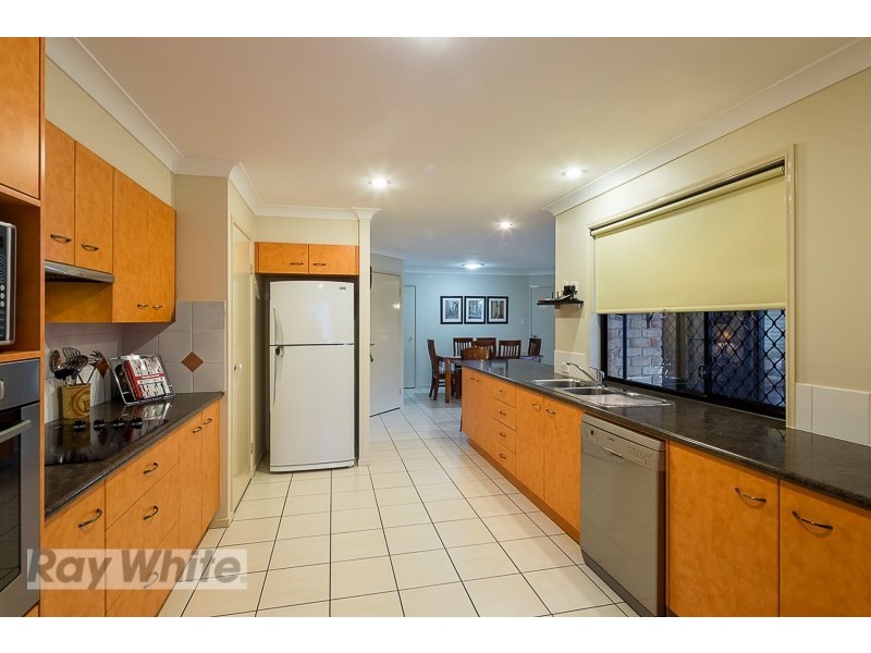 7 Kelsall Close, Victoria Point QLD 4165