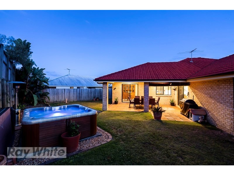 7 Kelsall Close, Victoria Point QLD 4165
