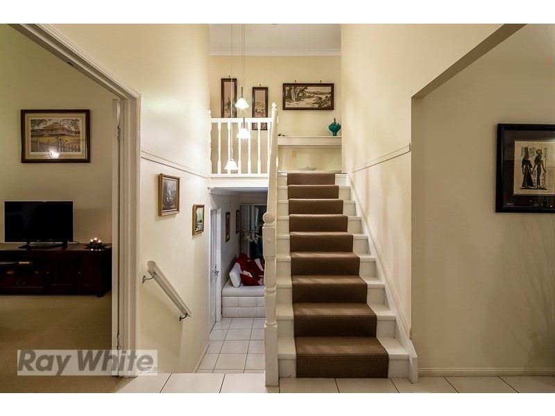 8 Canaipa Court, Victoria Point QLD 4165