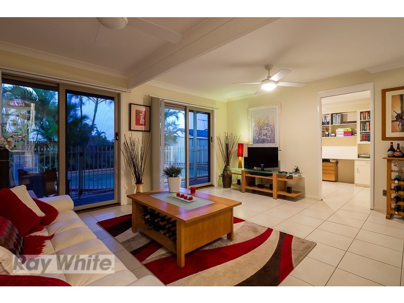 8 Canaipa Court, Victoria Point QLD 4165