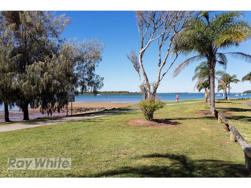 8 Canaipa Court, Victoria Point QLD 4165