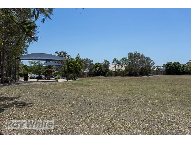 5 Crestlea Street, Victoria Point QLD 4165