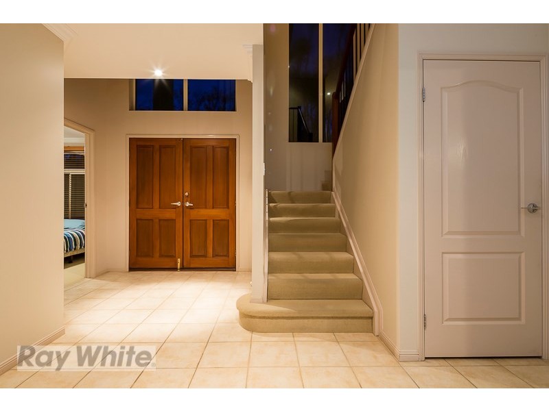 19 Penzance Drive, Redland Bay QLD 4165