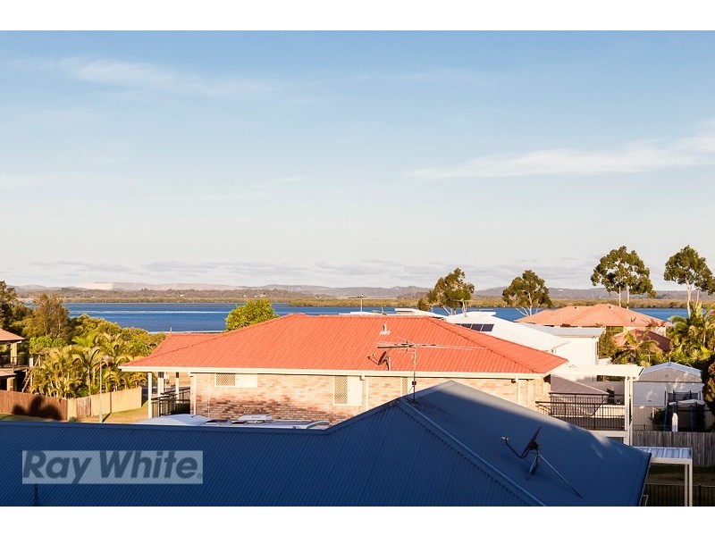 19 Penzance Drive, Redland Bay QLD 4165