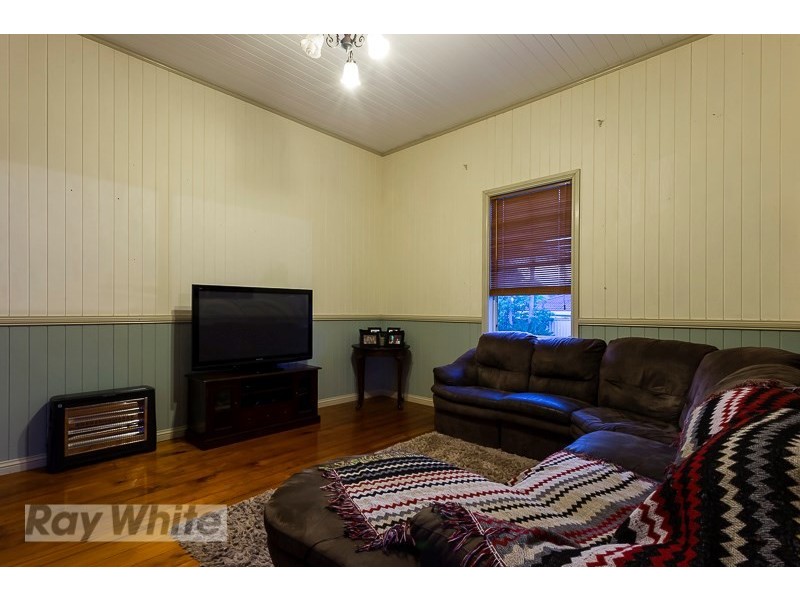 56 Peel Street, Redland Bay QLD 4165