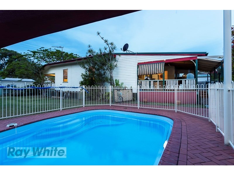 56 Peel Street, Redland Bay QLD 4165