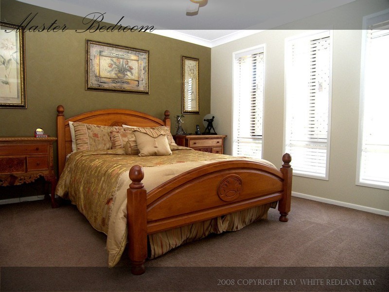 34 EBONY Crescent, Redland Bay QLD 4165