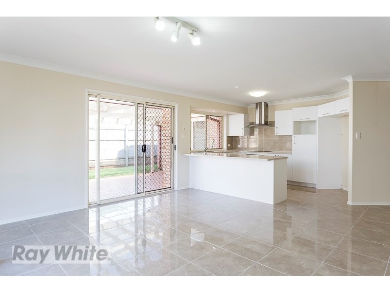 31 The Boulevard, Redland Bay QLD 4165