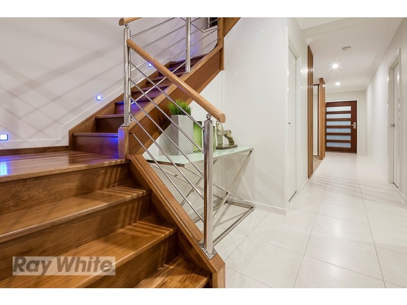 62A Gordon Street, Ormiston QLD 4160