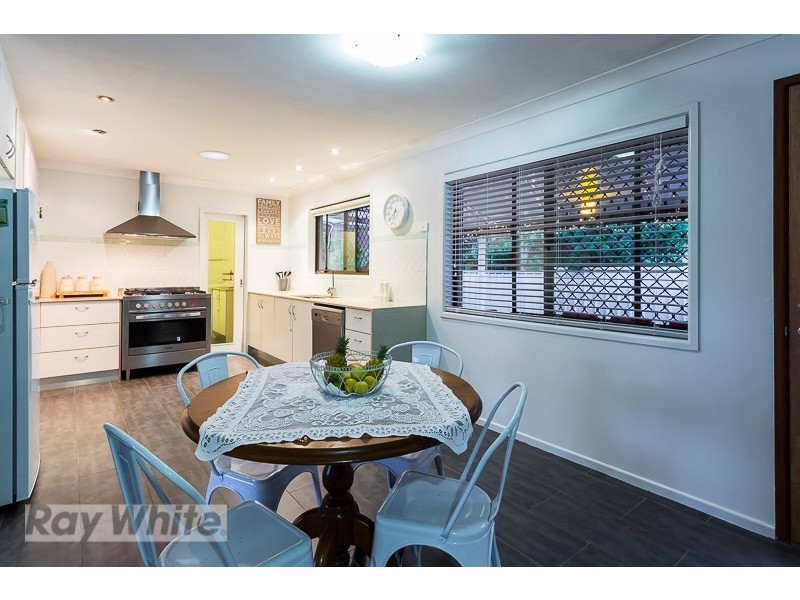 147 Dart Street, Redland Bay QLD 4165