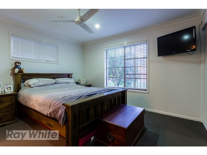 147 Dart Street, Redland Bay QLD 4165