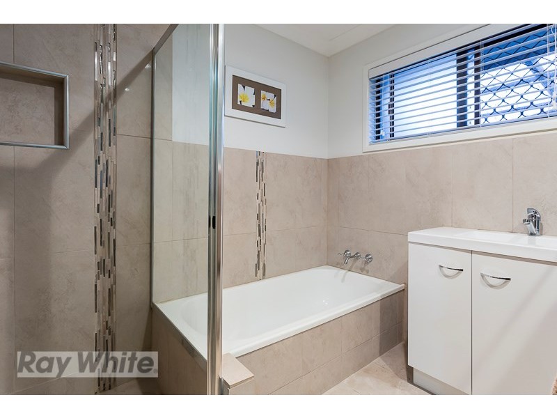 147 Dart Street, Redland Bay QLD 4165