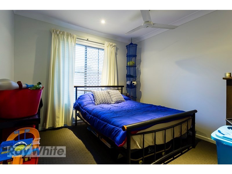 147 Dart Street, Redland Bay QLD 4165