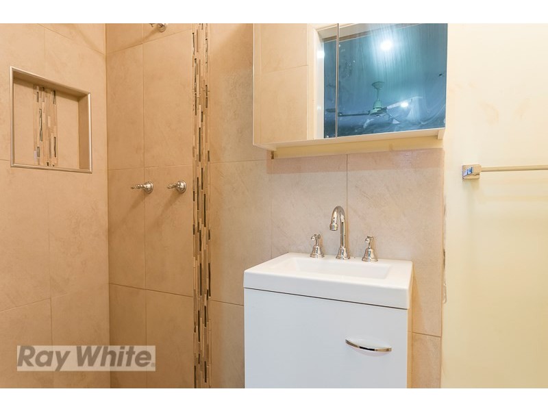 147 Dart Street, Redland Bay QLD 4165