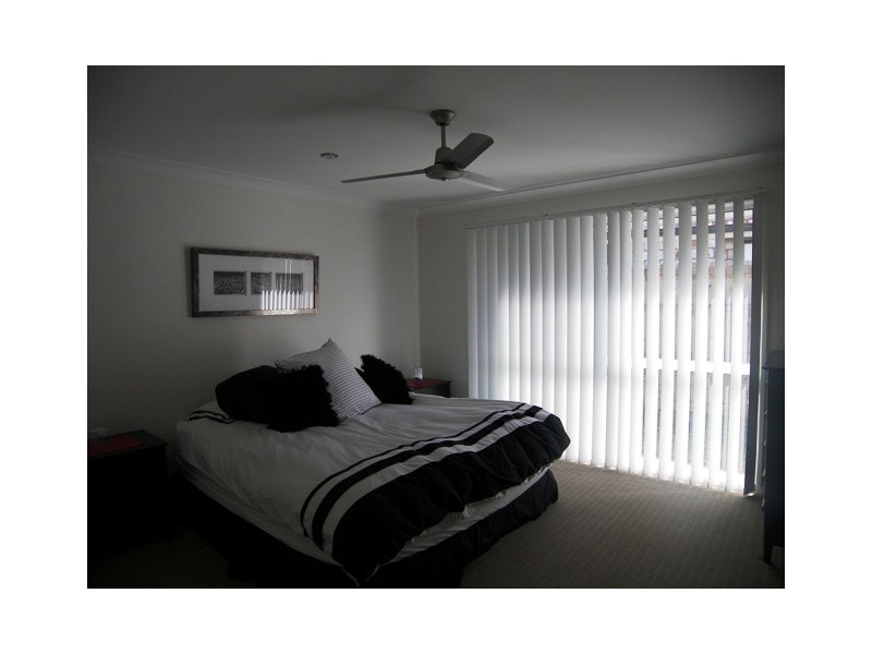 46 Ebony Crescent, Redland Bay QLD 4165