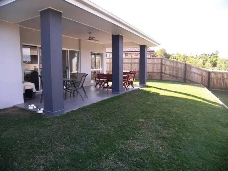 46 Ebony Crescent, Redland Bay QLD 4165