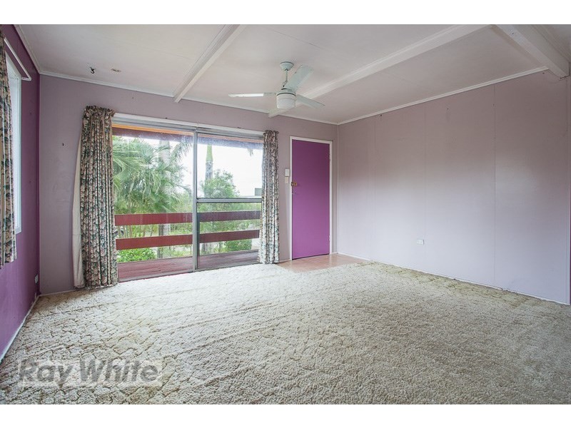 94 Oakland Avenue, Redland Bay QLD 4165