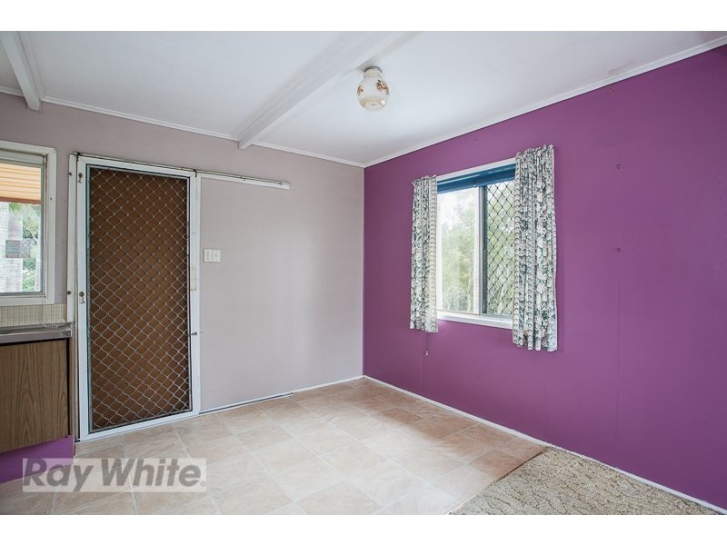 94 Oakland Avenue, Redland Bay QLD 4165