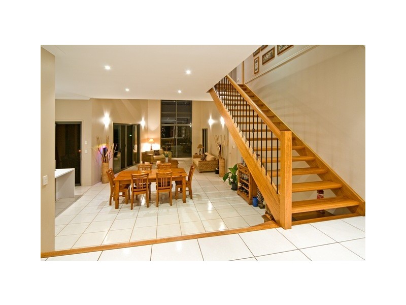 20 Hayman Street, Redland Bay QLD 4165