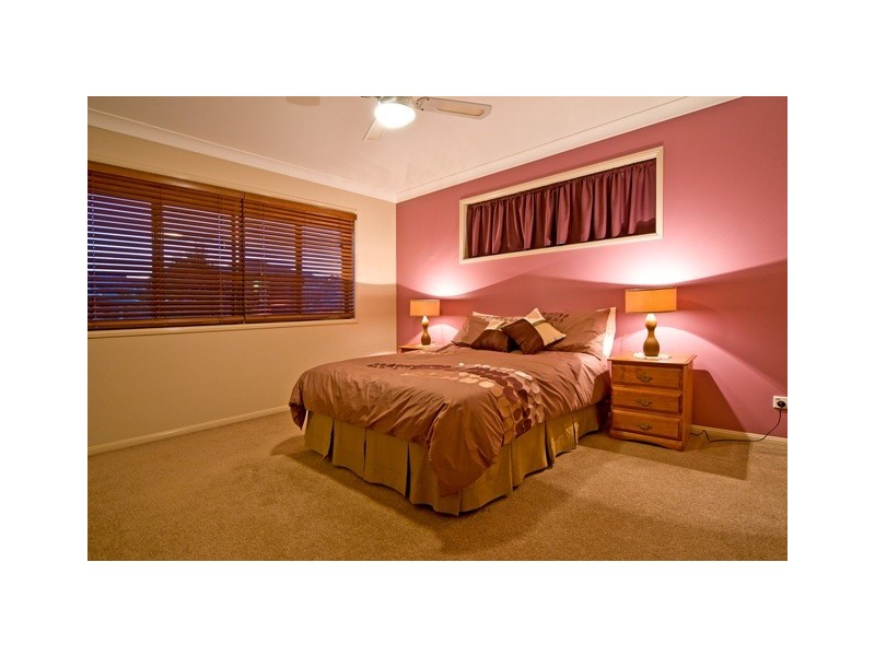 20 Hayman Street, Redland Bay QLD 4165