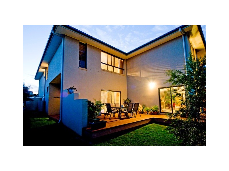 20 Hayman Street, Redland Bay QLD 4165