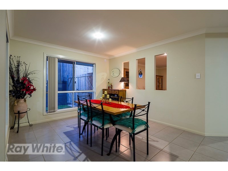 59 Aquila Street, Redland Bay QLD 4165
