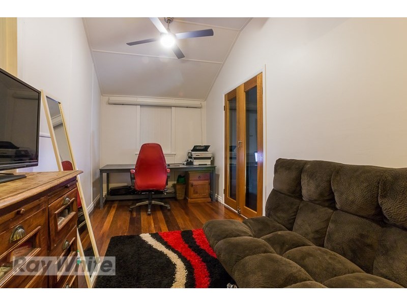 41 Pitt Street, Redland Bay QLD 4165