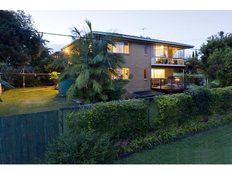 26 Jania Street, Redland Bay QLD 4165