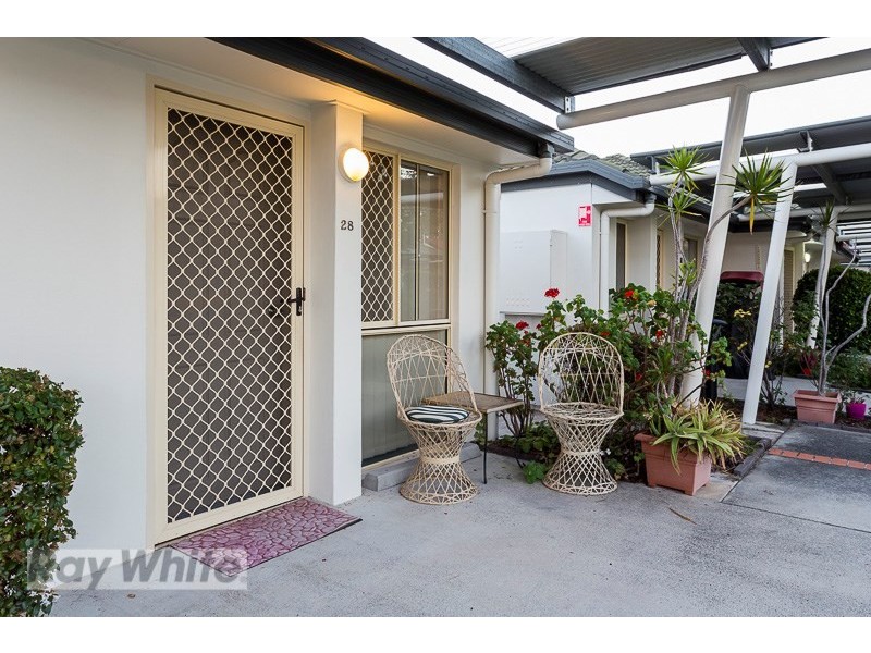 28 and 29/158 Middle Street, Cleveland QLD 4163