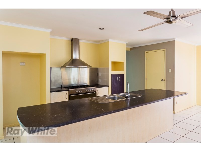 4 Coolum Court, Redland Bay QLD 4165