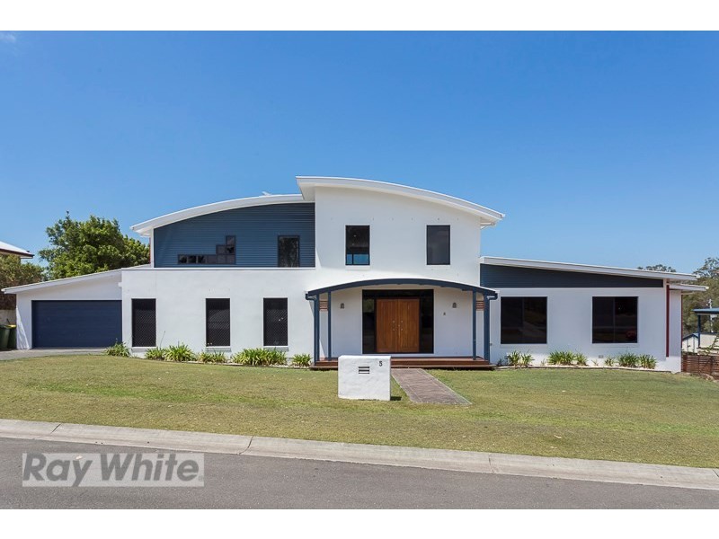 5 Larkspur Street, Redland Bay QLD 4165