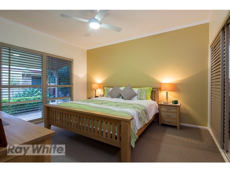 34 Malcomia Street, Redland Bay QLD 4165