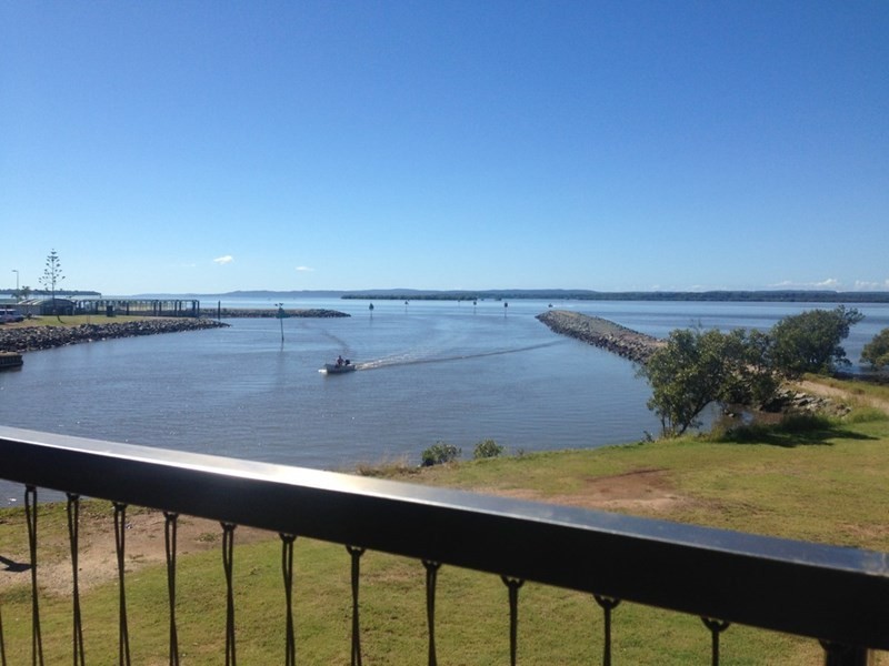 45 Unwin Road, Redland Bay QLD 4165