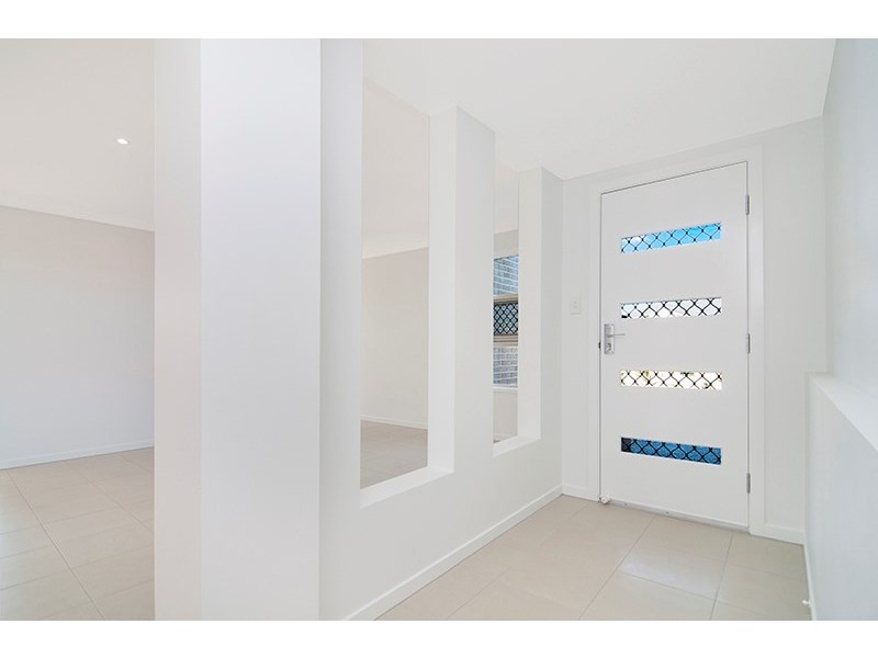 45 Unwin Road, Redland Bay QLD 4165