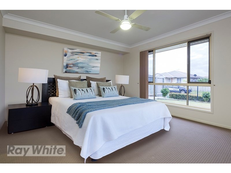14 Pentecost Place, Redland Bay QLD 4165