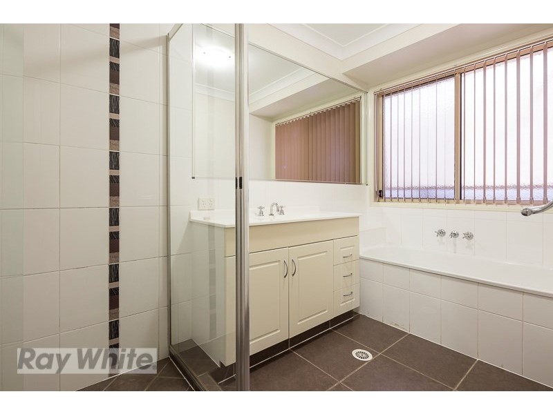 14 Pentecost Place, Redland Bay QLD 4165