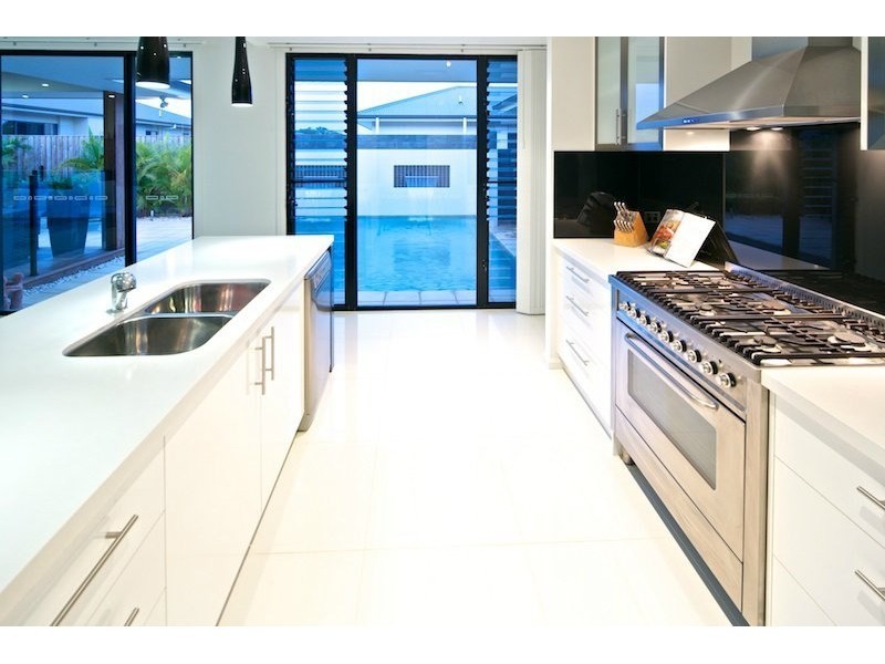 10 Elderberry Street, Thornlands QLD 4164