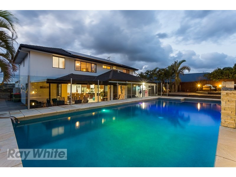 42 Bedarra Street, Redland Bay QLD 4165