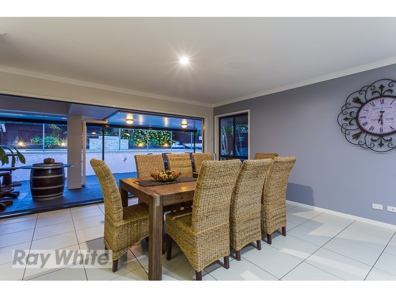 42 Bedarra Street, Redland Bay QLD 4165