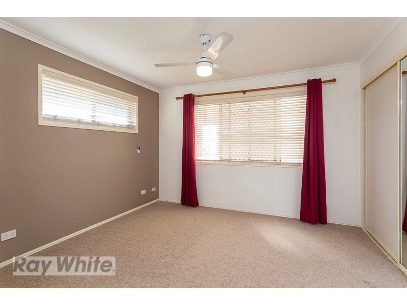 77 Salisbury Street, Redland Bay QLD 4165