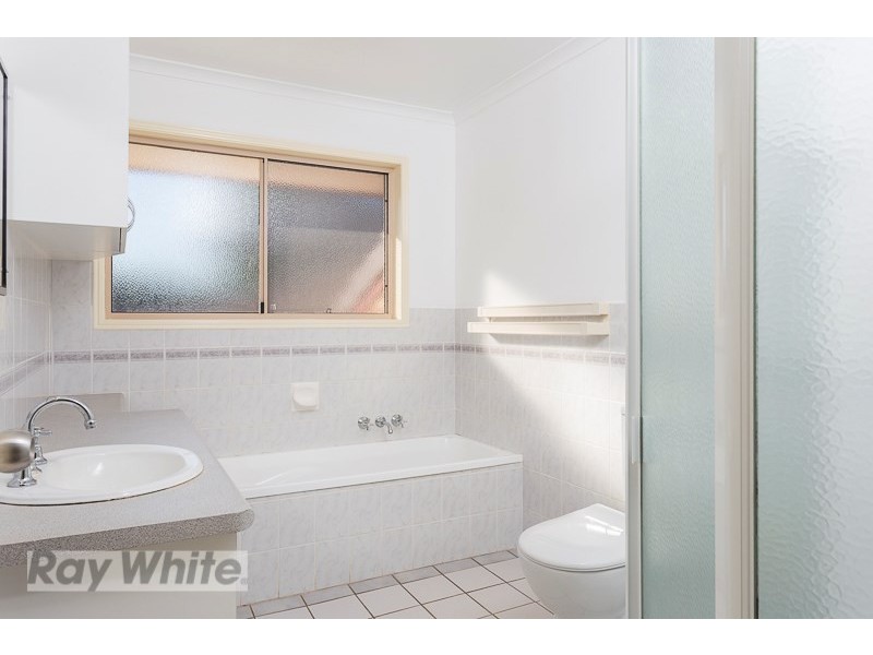 77 Salisbury Street, Redland Bay QLD 4165