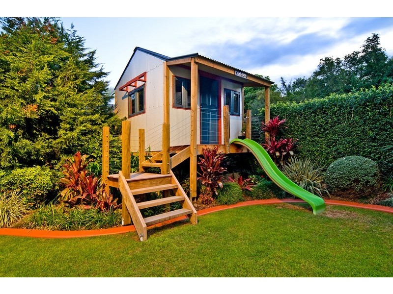 111 School Of Arts Road, Redland Bay QLD 4165