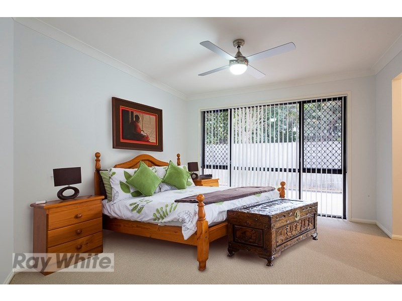 5 Marjorie Buckler Avenue, Redland Bay QLD 4165