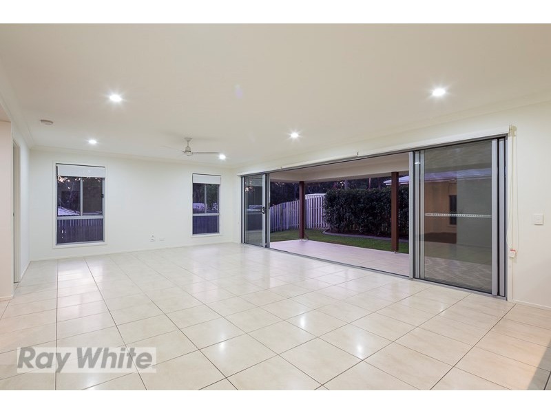 14 Hoop Pine Street, Mount Cotton QLD 4165