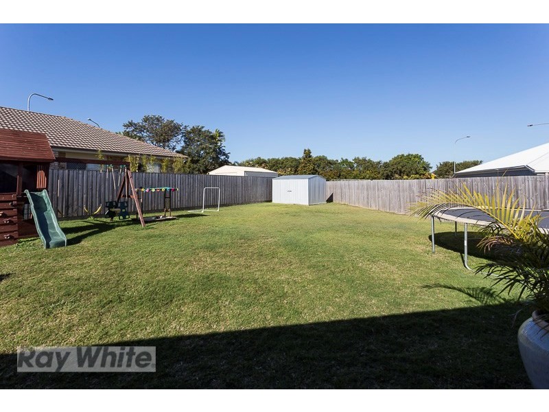 13 Daly Place, Redland Bay QLD 4165