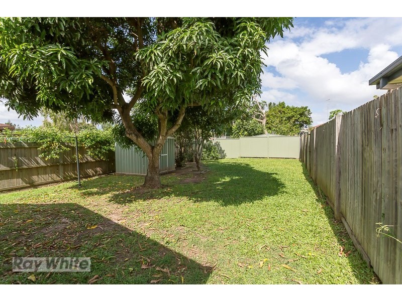 25 Shanahan Street, Redland Bay QLD 4165