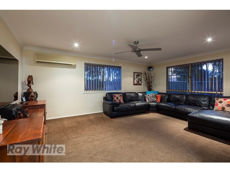 4 Applecross Close, Victoria Point QLD 4165