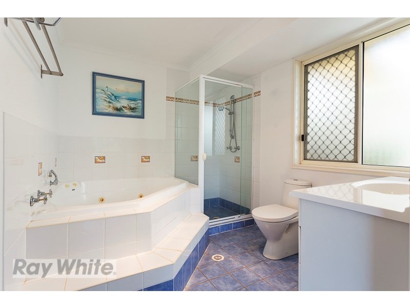 26 Daydream Street, Redland Bay QLD 4165