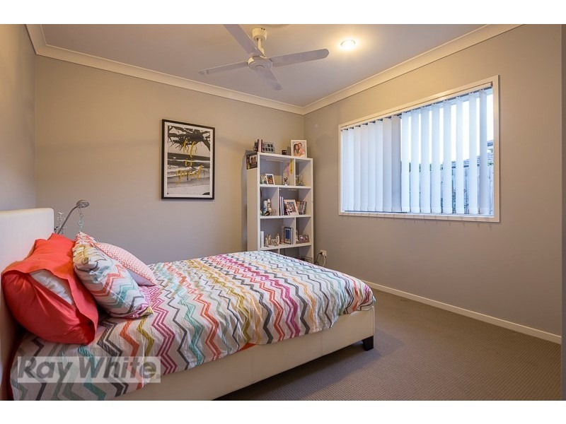 9 Pyrus Place, Redland Bay QLD 4165