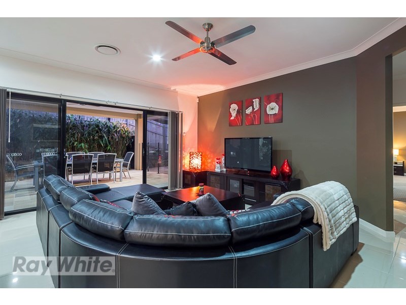 31 Cypress Street, Redland Bay QLD 4165